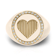 Load image into Gallery viewer, Heart Pinstripe Signet Ring