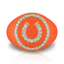 Load image into Gallery viewer, Horseshoe Signet Ring